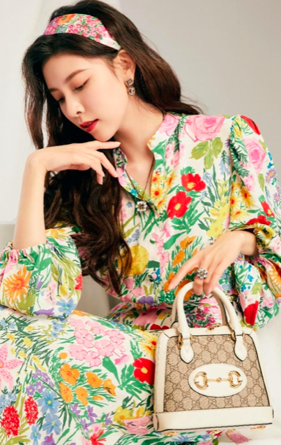 Double G Crystal Necklace | Gucci Rhinestone Flower Circle Necklace | Gucci Signed Necklace - Image 2