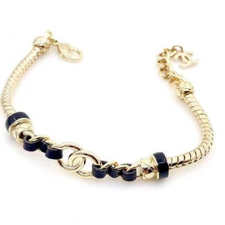 Chanel Bracelet | Gold Chanel CC Bracelet