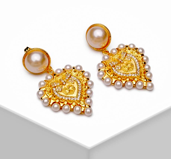 Dolce gabbana hot sale heart earrings