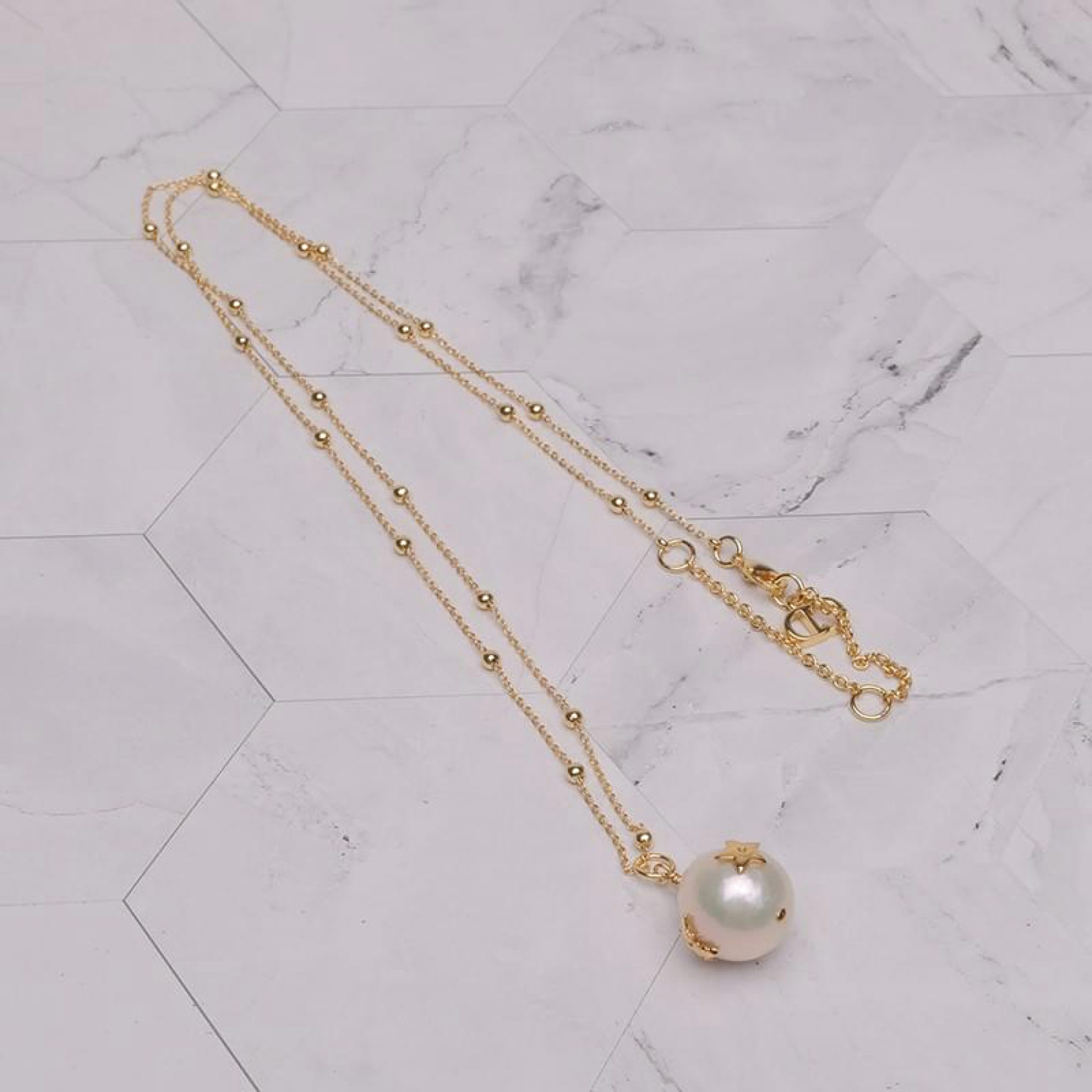 Christian Dior Gold Pearl Necklace | Dior Pearl Necklace - Image 8